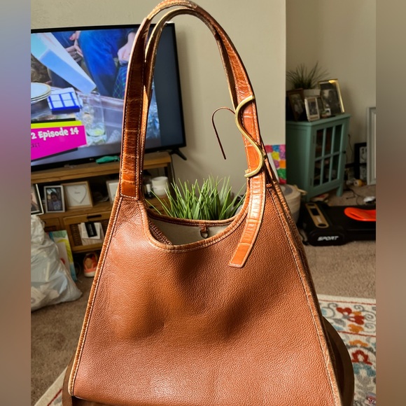 STAUD Rey Grained Leather Shoulder Bag